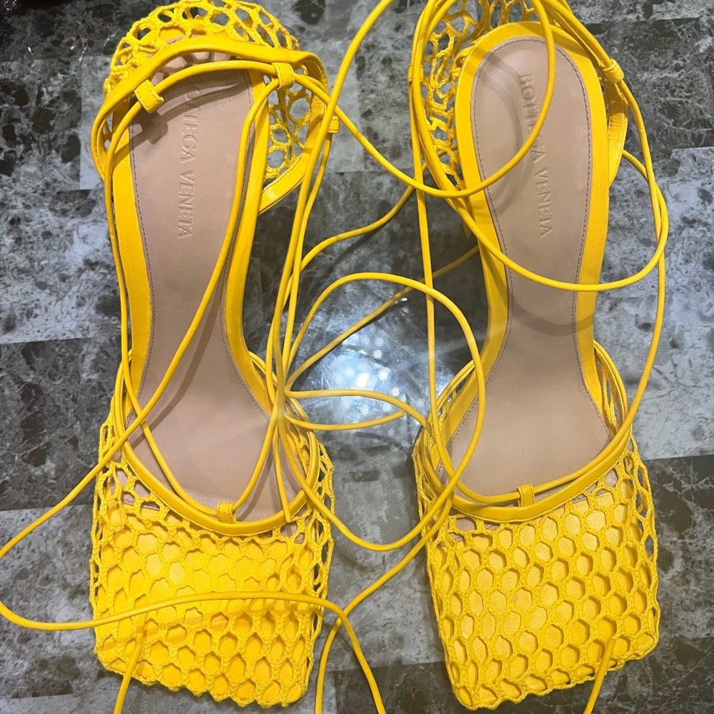 Like New Worn Once Authentic Bottega Heels